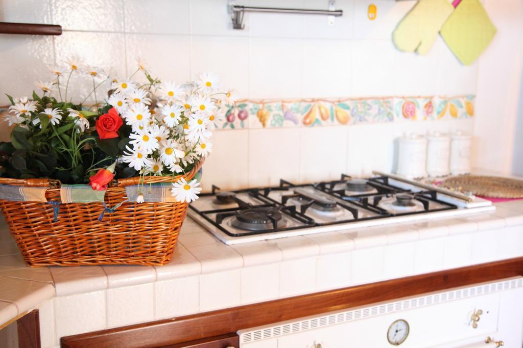 Vacanze Al Mare Patrizia'S Sweet Home Terme Vigliatore Zimmer foto