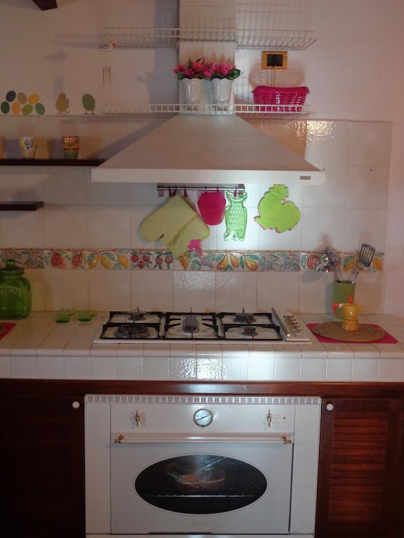 Vacanze Al Mare Patrizia'S Sweet Home Terme Vigliatore Zimmer foto